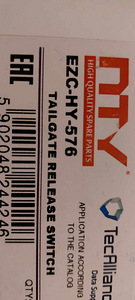 Hyundai I30/KIA Ceed NTY Переключатель, задняя дверь EZC-HY-576 (1 фото из 3)