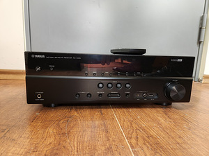 Yamaha RX-V375 5.1,USB, 4K, (1 foto / 3)