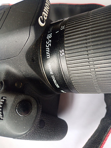 Canon EOS 700D peegelkaamera (2 foto / 7)