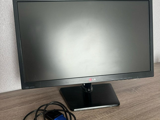 LG монитор