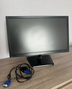 LG monitor (1 foto / 3)