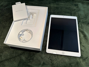 Apple iPad gen 7 32GB Wi-Fi (2 foto / 2)