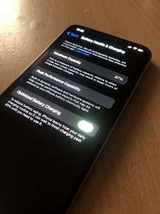 iPhone 11 pro max 64gb (4 foto / 5)