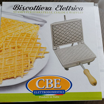 Вафельница