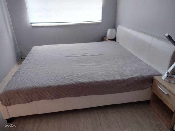 200x200 voodi koos sleepwell madratsiga