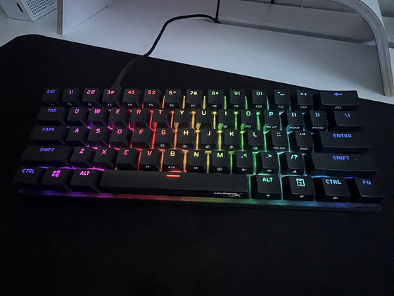 Клавиатура Hyperx alloy 60