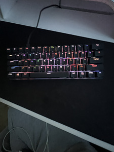 Hyperx alloy 60 klaviatuur (3 foto / 5)