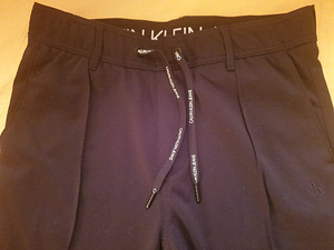 Calvin Klein штаны (3 фото из 3)