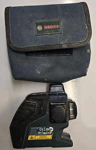 Лазер Bosch GLL 3-80P + сумка (2 фото из 7)