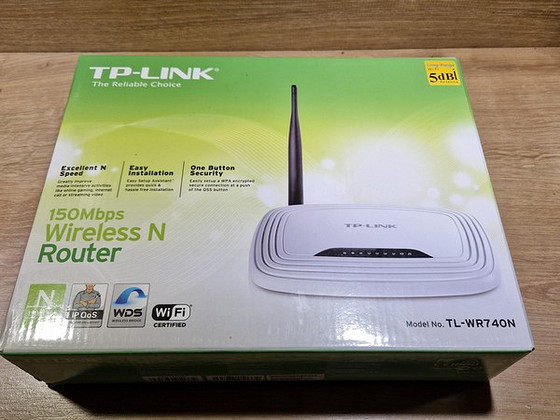 Маршрутизатор TP-Link TL-WR740N