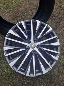 Диски Lexus R21 (1 фото из 5)