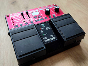RC 30 Boss loop pedaal (3 foto / 3)