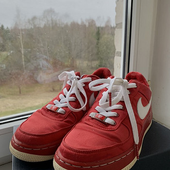 Nike Air Force 1 “Valentines Day Satin”