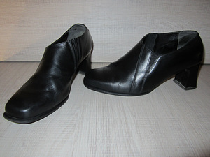 Naiste kingad nahast, s.36 (1 foto / 4)