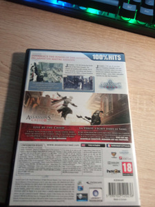 Продаю коробку с 2 частями assasin creed 1-2 на пк двд (2 фото из 4)