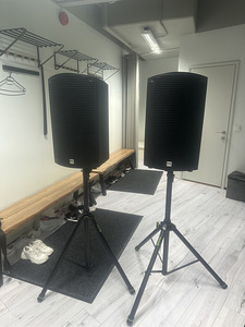 HK Audio SONAR 112 Xi колонки 2шт + подставка (1 фото из 1)