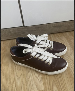 Tommy hilfiger (5 foto / 7)