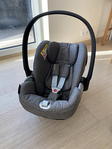 Cybex Cloud Z2 i-Size turvahäll + isofix+suvekate (1 foto / 5)