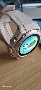 Müüa naiste nutikell Bluetooth kõrvaklappidega. (2 foto / 10)