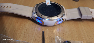 Müüa naiste nutikell Bluetooth kõrvaklappidega. (7 foto / 10)