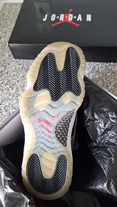 Nike AJ 11 low black cement (2 фото из 3)