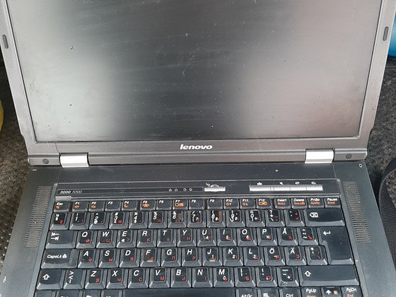 Лаптоп Lenovo