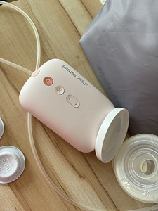 Philips avent молокоотсос (2 фото из 3)