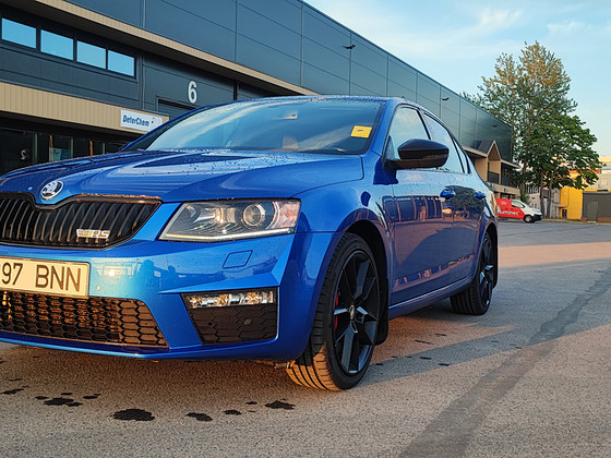 Skoda Octavia RS 2.0 R4 TSI 162kW