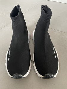 Кроссовки Balenciaga, №37 (2 фото из 9)