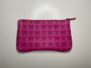 Anna Sui new pink pouch makeup bag (1 foto / 1)