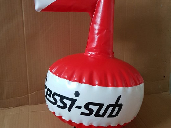 Cressi-Sub poi