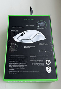 Razer Viper V2 Pro , White (2 фото из 4)