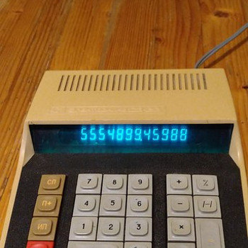 Kalkulaator "Elektroonika" Retro
