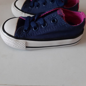 Converse tennised