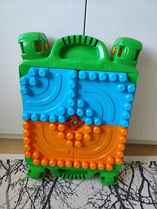 Mega bloks laud Sesame street + 120 tk. (2 foto / 6)