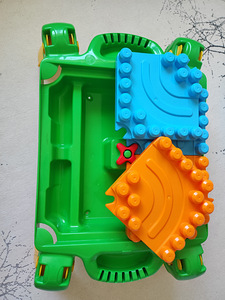 Mega bloks laud Sesame street + 120 tk. (4 foto / 6)