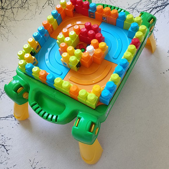 Mega bloks стол Sesame street + 120 шт.