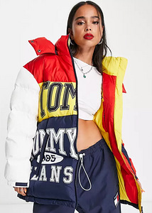 Tommy Jeans x ASOS exclusive oversized puffer jacket (1 foto / 5)