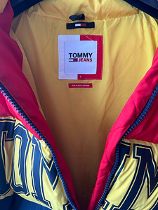 Tommy Jeans x ASOS exclusive oversized puffer jacket (5 foto / 5)
