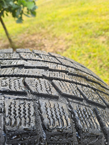 Dunlop Graspic DS2 205/55 r16 (6 мм) (1 фото из 9)