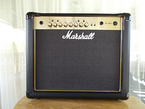 Marshall MG30CFX - усилитель комбо для электрогитары (1 фото из 3)