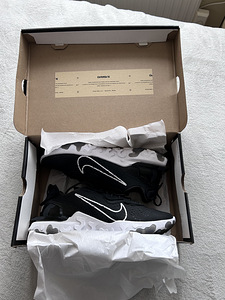 Nike React Vision (4 фото из 5)