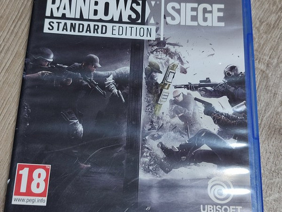 Rainbow six siege (ps4)