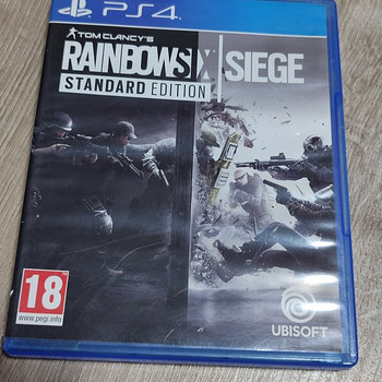 Rainbow six siege (ps4)