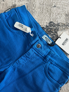 Uued Moschino teksapüksid lapsele (4 foto / 4)