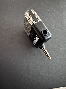 Микрофон iRig Mic Cast (3 фото из 4)