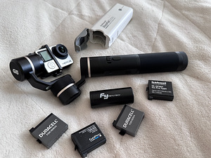 Gopro hero 4 / FeiyuTech G6 / Аксессуары (1 фото из 4)
