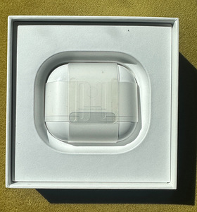 AirPods (3rd Gen) (1 foto / 6)