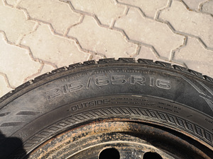 Kaubiku ratas plekkveljel 215/65 R16 (2 фото из 5)