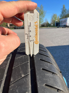 Bridgestone Alenza 001 245/50/19 rehvid 4 tk komplektis (7 foto / 10)